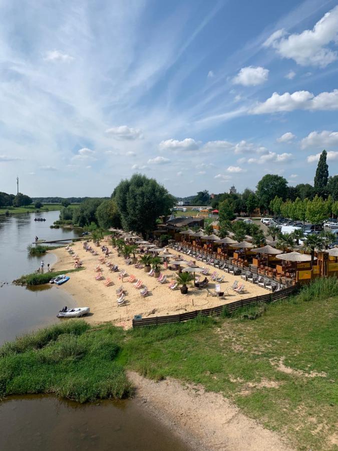 Hotel Brueckentor Ринтельн Экстерьер фото