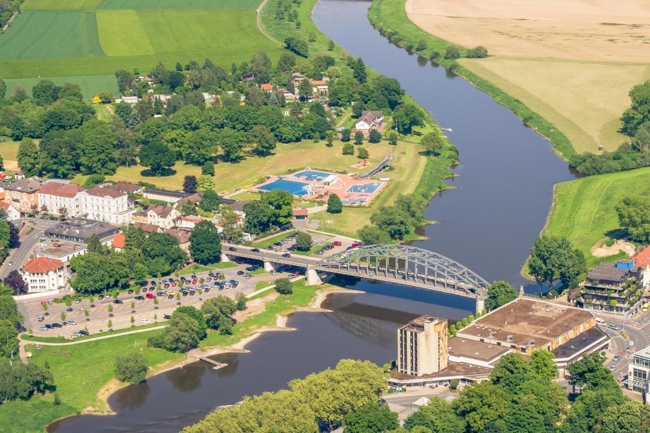 Hotel Brueckentor Ринтельн Экстерьер фото